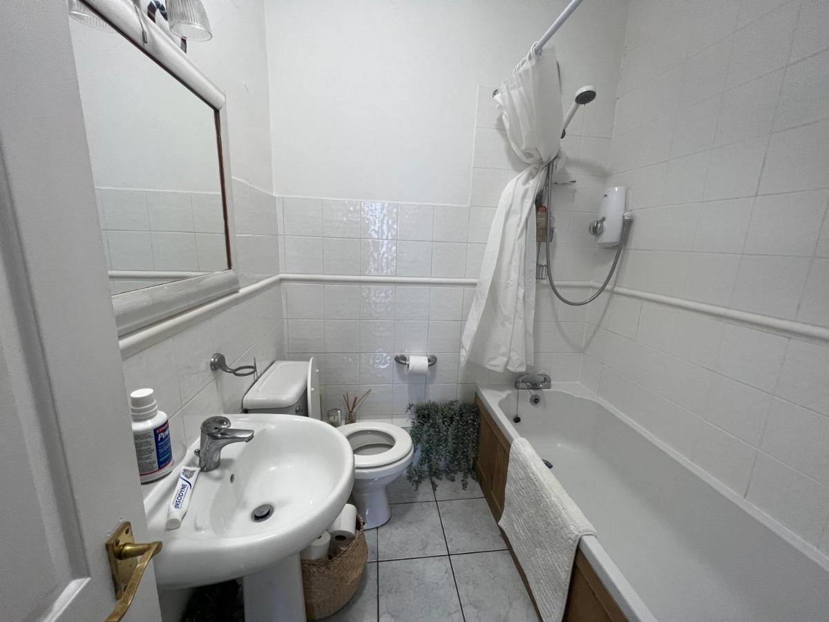 Gorgeous 1 Bed Flat Near Richmond Bridge. Apartment Exterior foto